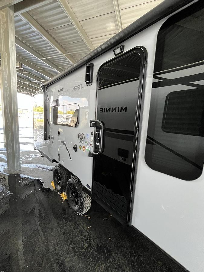 Used 2024 Forest River Cherokee Grey Wolf Black Label 22RRBL Travel Trailer Toy Hauler