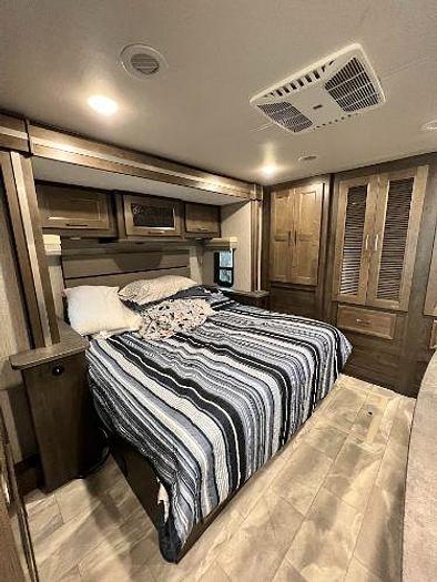 Used 2021 Coachmen Sportscoach SRS 376ES