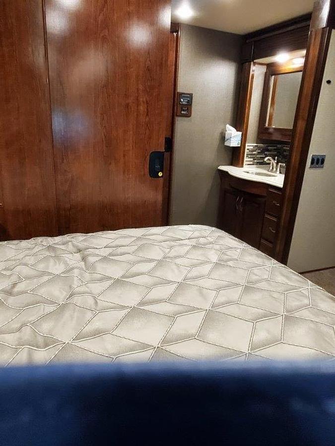 Used 2019 Fleetwood 2019 Fleetwood Pace Arrow LXE 37RClass A Motorhome