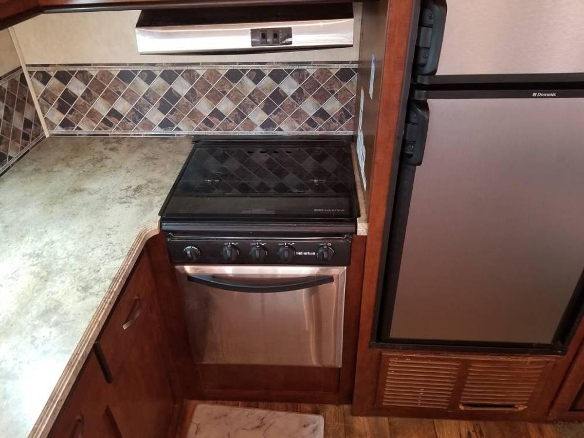 Used 2016 Forest River Vibe Extreme Light Travel Trailer