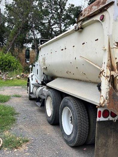 Used 2012 INTERNATIONAL 8600