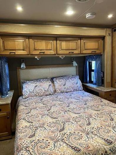 Used 2019 Tiffin Motorhomes Allegro Red 33 AA