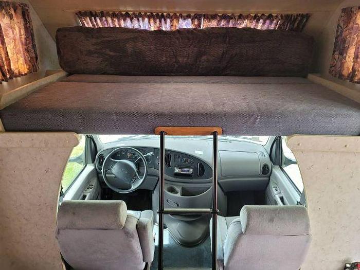 Used 1999 Winnebago Minnie Winnie