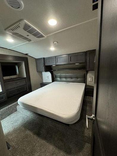 Used 2022 Grand Design Reflection 311BHS