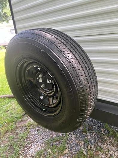 Used 2021 Forest River Wildwood FSX