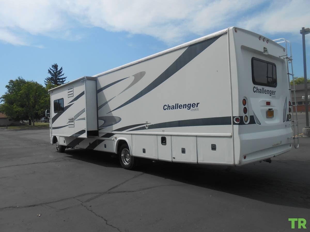 Used 2008 Damon Challenger Class A Motorhome