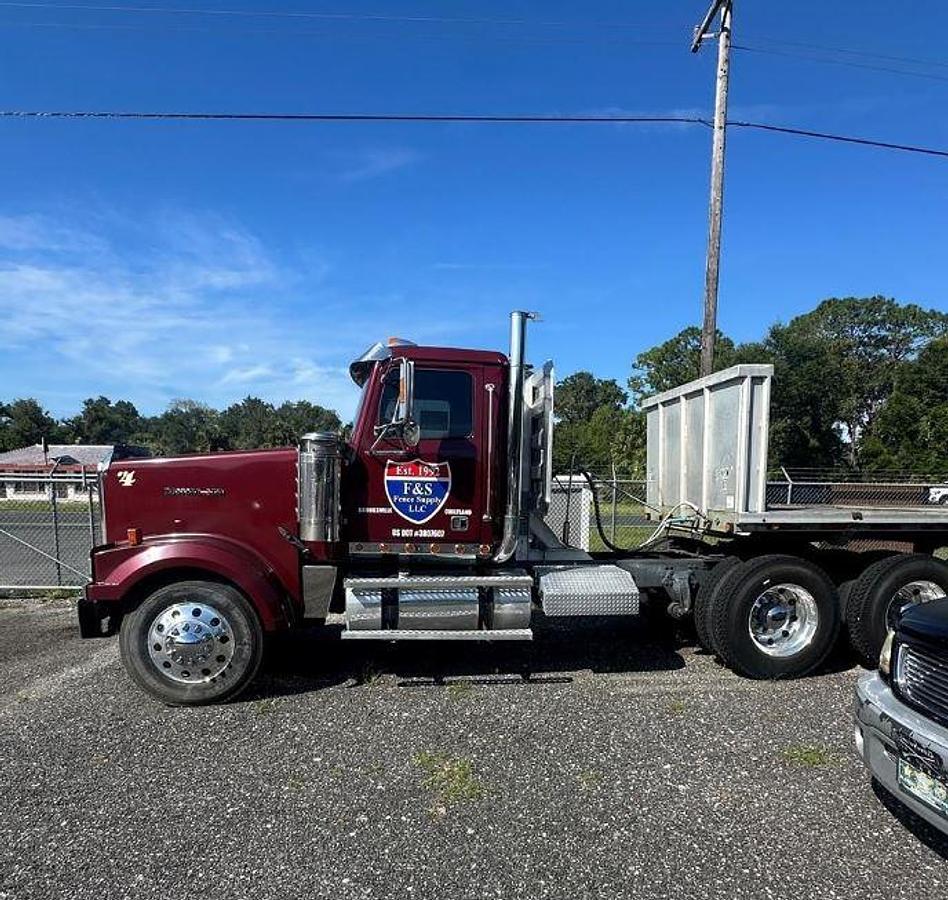 Used 2005 WESTERN STAR 4900EX Day Cab with 1991 Rave 53’ Flatbed Trailer