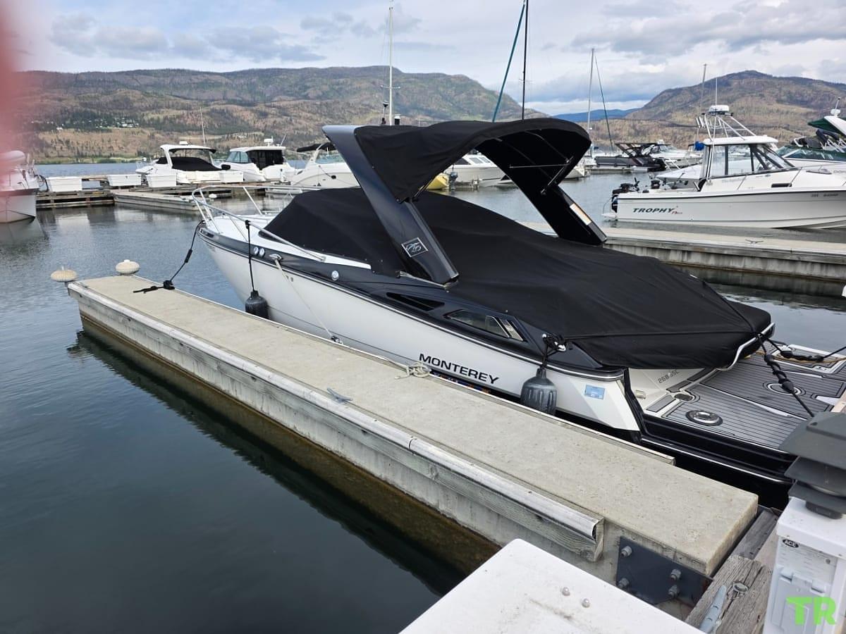 Used 2015 Monterey Cuddy Cabin