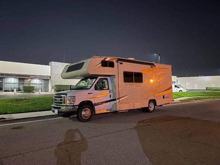 Used 2019 Coachmen Leprechaun 220QB