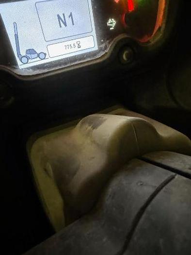 Used 2016 CATERPILLAR TL642D