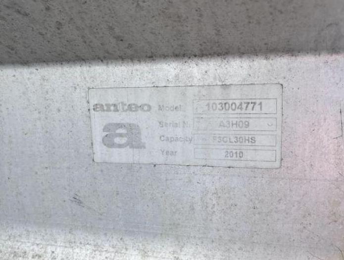 Used 2019 Volvo VHD84B300