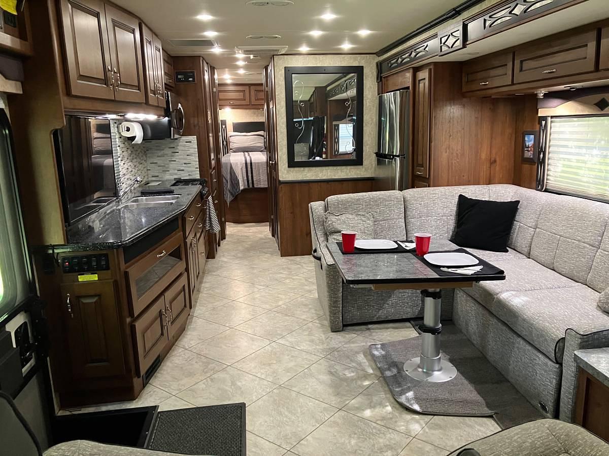 Used 2013 Fleetwood Excursion 33A Class A Motorhome