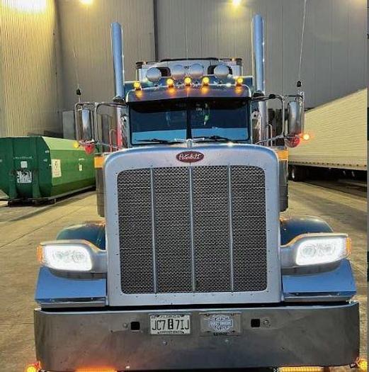 Used 2016 Peterbilt 389