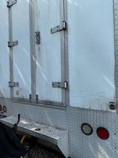 Used 2003 KENWORTH T300