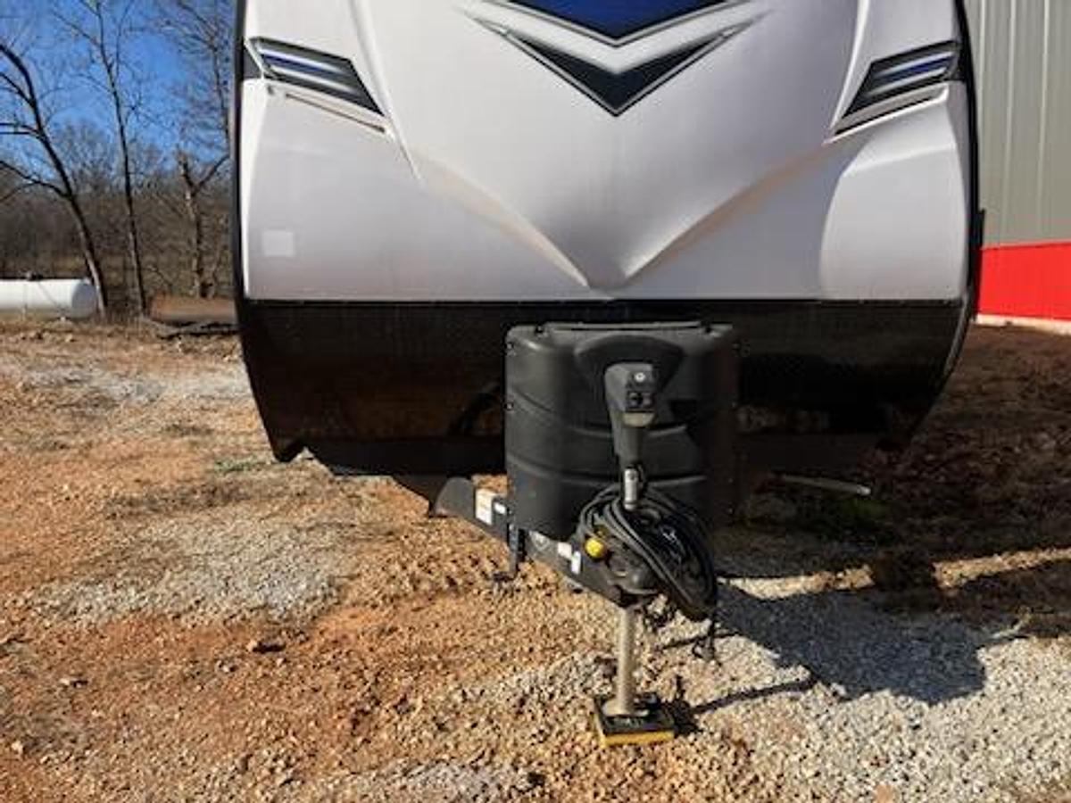 Used 2018 Heartland Fuel F-287 Travel Trailer Toy Hauler