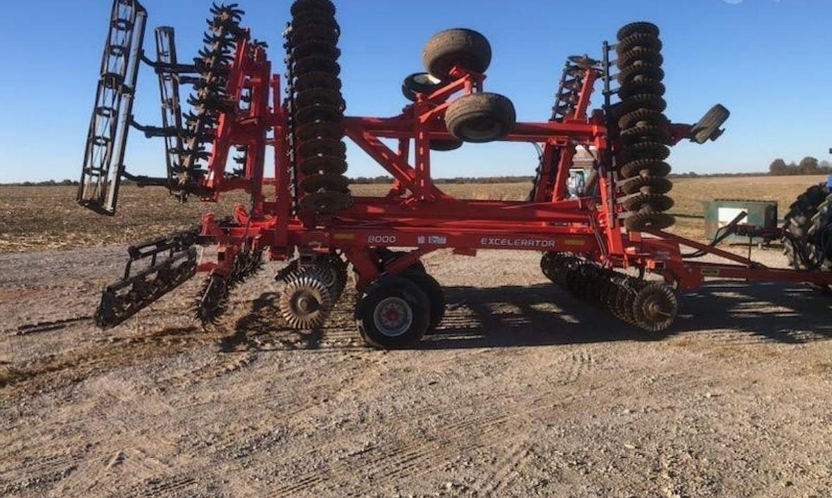 Used 2012 KUHN KRAUSE 8000-30