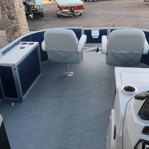 Used 2024 Lowe SF232WT