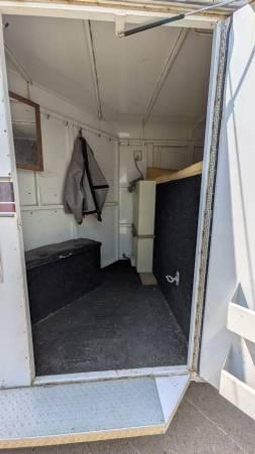 Used 1994 Logan 3 Horse Slant Load Weekender Trailer