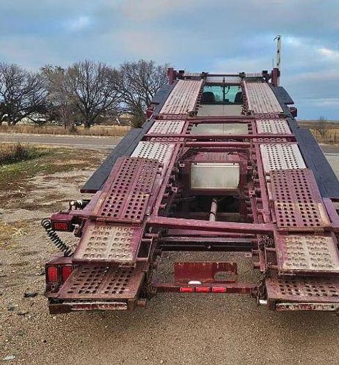Used 2007 Peterbilt 579 Car Hauler