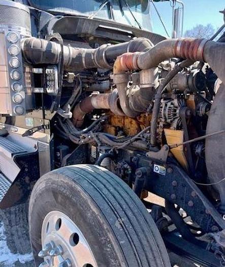 Used 2005 KENWORTH W900L