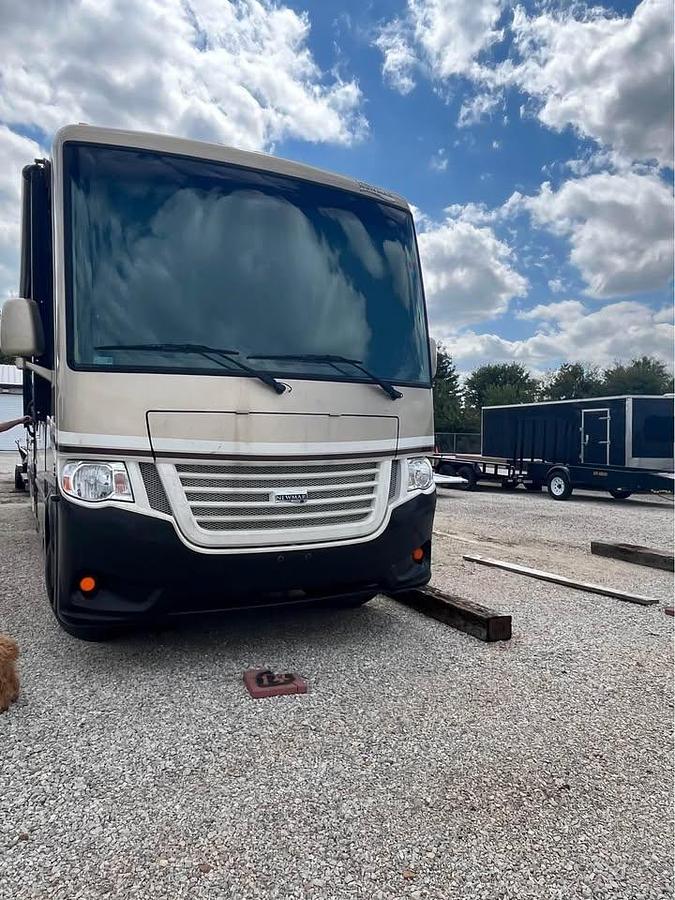 Used 2017 Newmar Bay Star