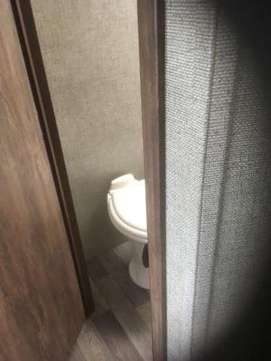 Used 2017 Keystone Cougar 26SABWE