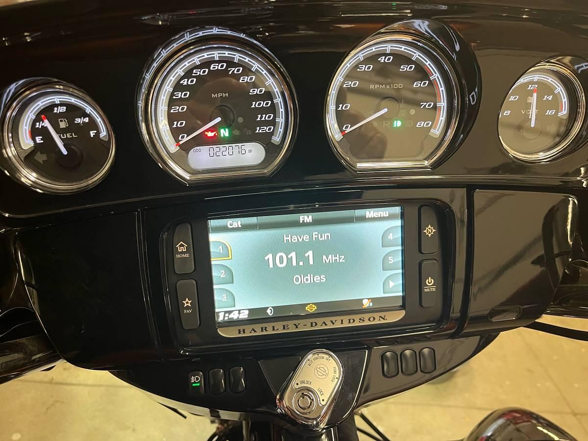 Used 2014 Harley-Davidson FLHTK Electra Glide Ultra Classic Limited