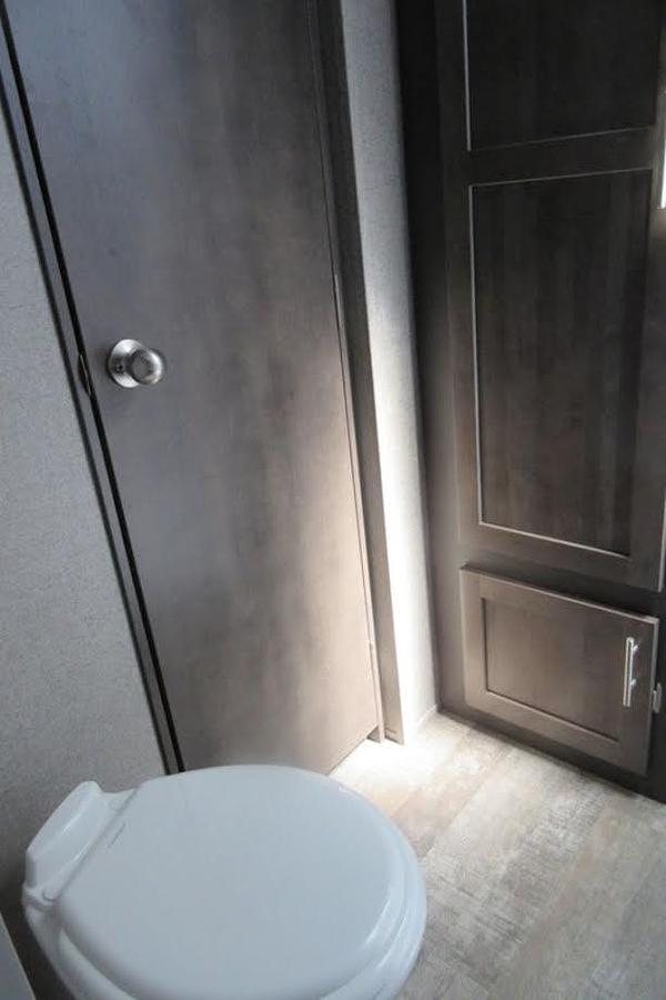 Used 2019 Forest River Rockwood Signature Ultra Lite 8299BS Fifth Wheel