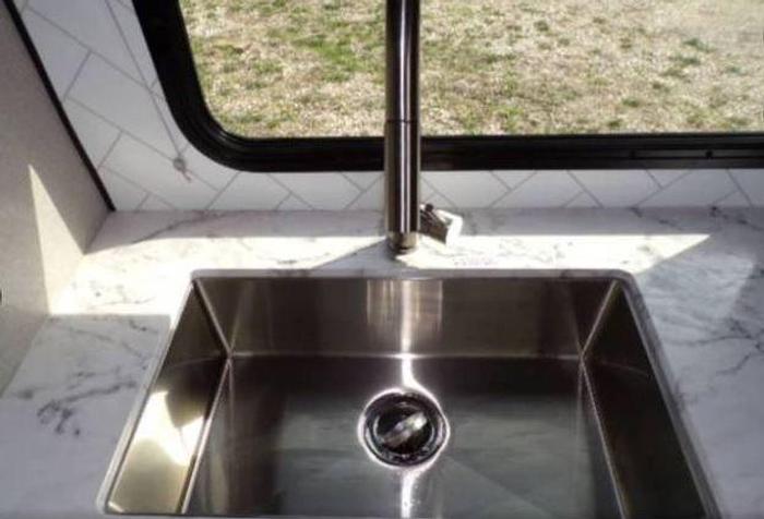 Used 2022 Grand Design Momentum 29G