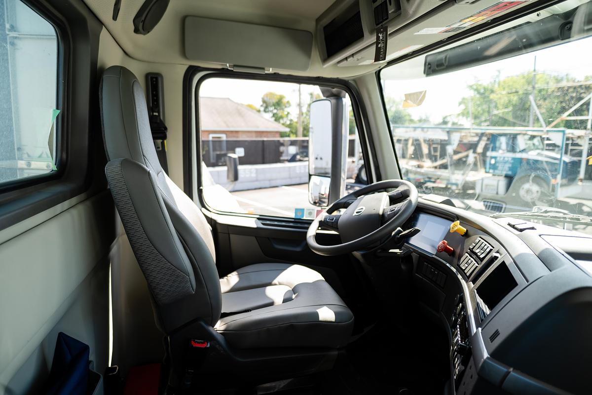 Used 2024 Volvo 300 Day Cab Semi Truck