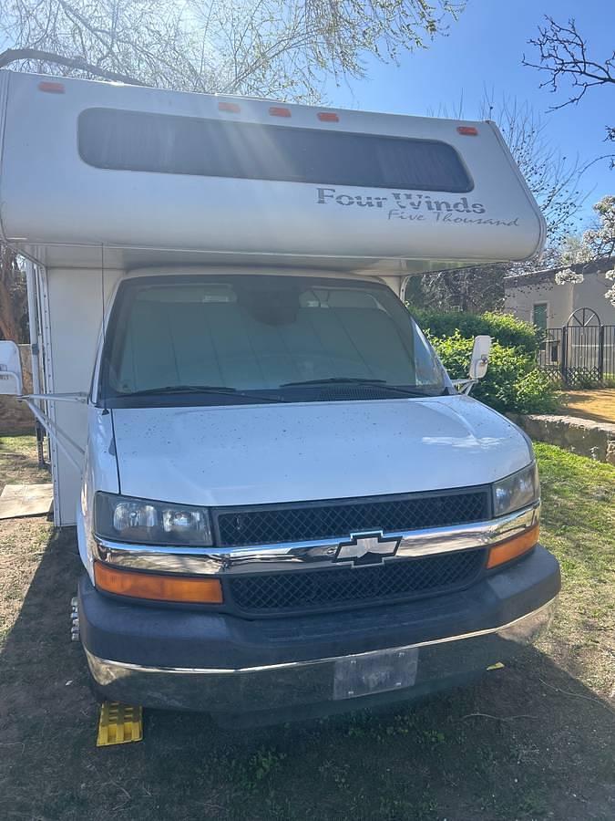 Used 2006 Chevrolet Four Winds 5000 Class C Motorhome