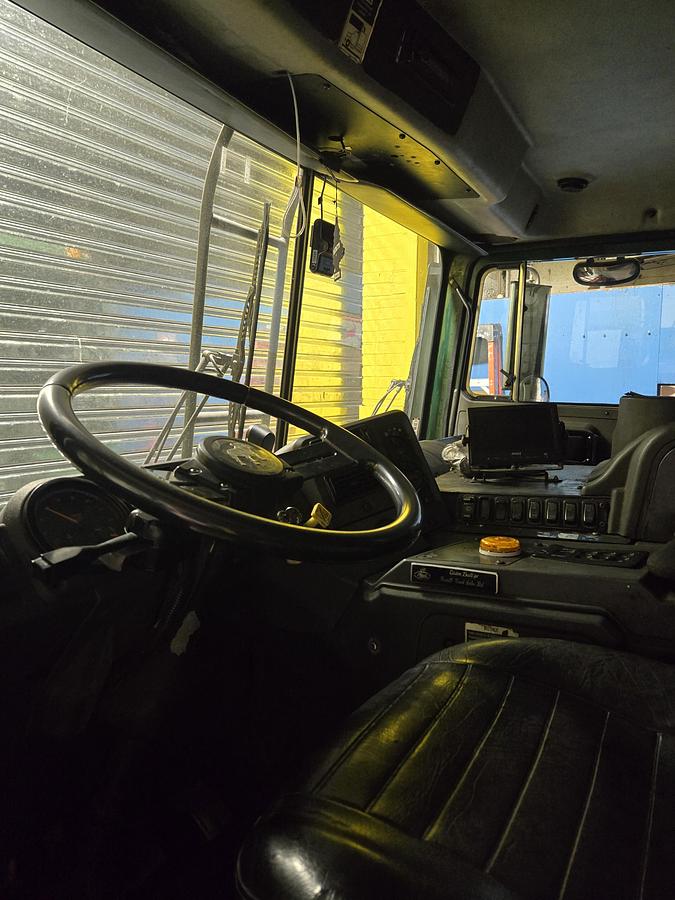 Used 2008 Mack MP7 Semi Truck | Heavy-Duty Performance | Excellent Condition | Ready to Work