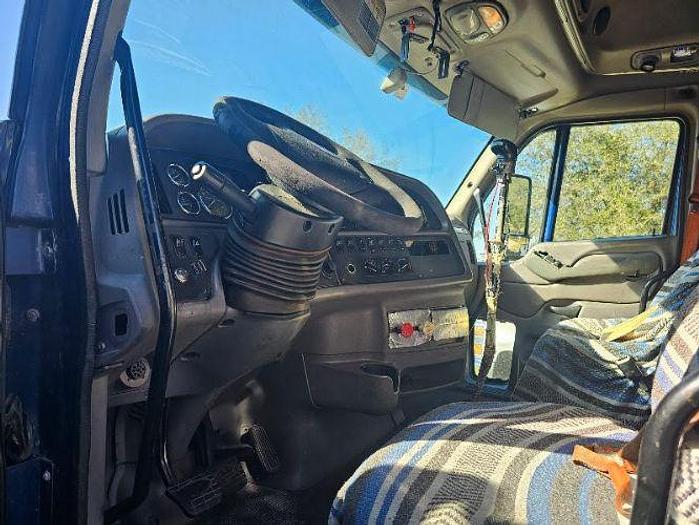 Used 2013 Peterbilt 587