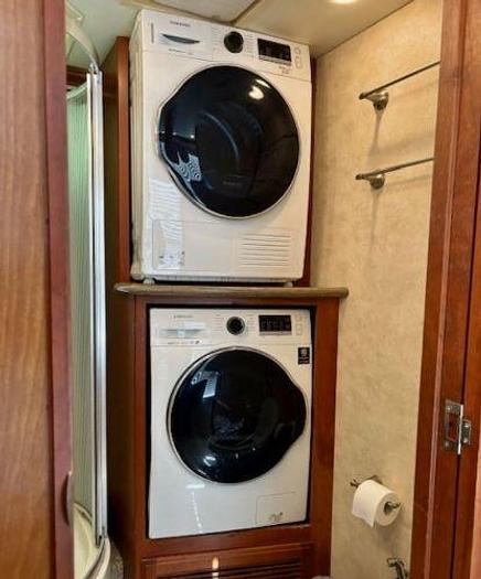 Used 2009 American Coach Allegiance 40X