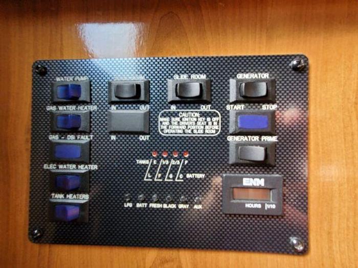 Used 2018 Coachmen Leprechaun 319MB