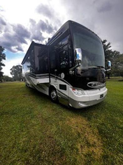 Used 2016 Tiffin Motorhomes Allegro Bus 45 OP