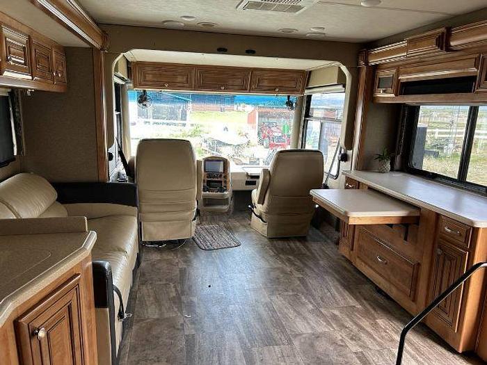 Used 2016 Thor Motor Coach Palazzo 35.1