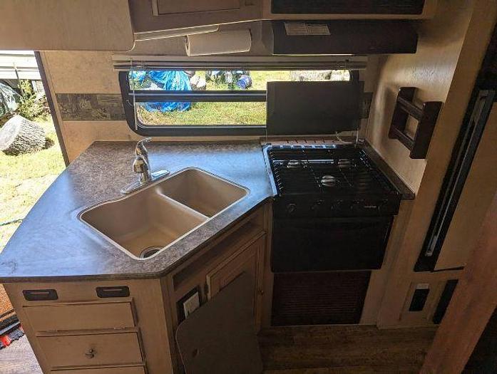 Used 2011 Forest River V Lite 26WRB