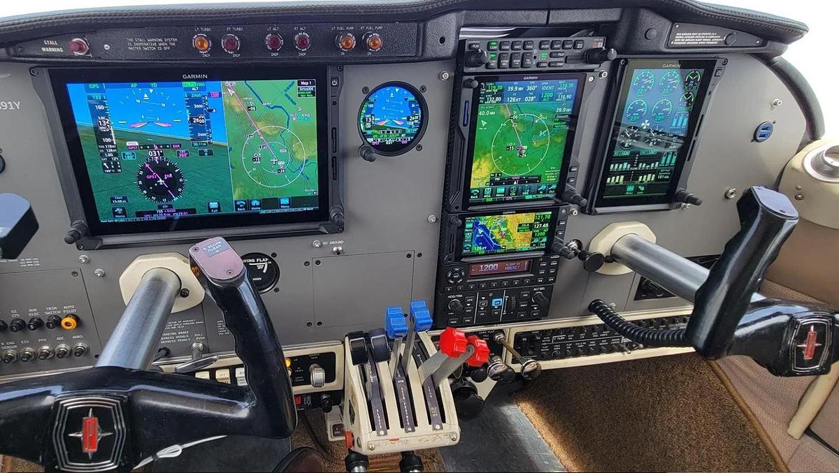 Used 1969 PIPER TURBO TWIN COMANCHE