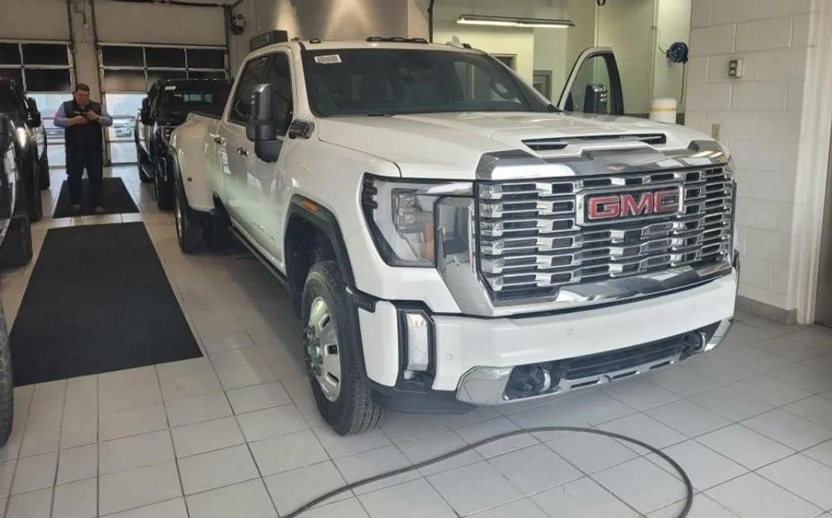 Used 2024 GMC Sierra 3500HD Denali With Trailer