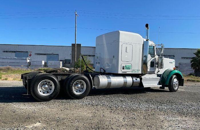 Used 2012 KENWORTH W900L