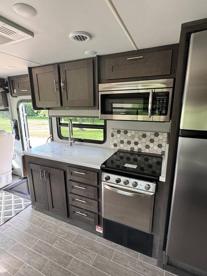 Used 2022 Forest River Georgetown GT5 M-34M