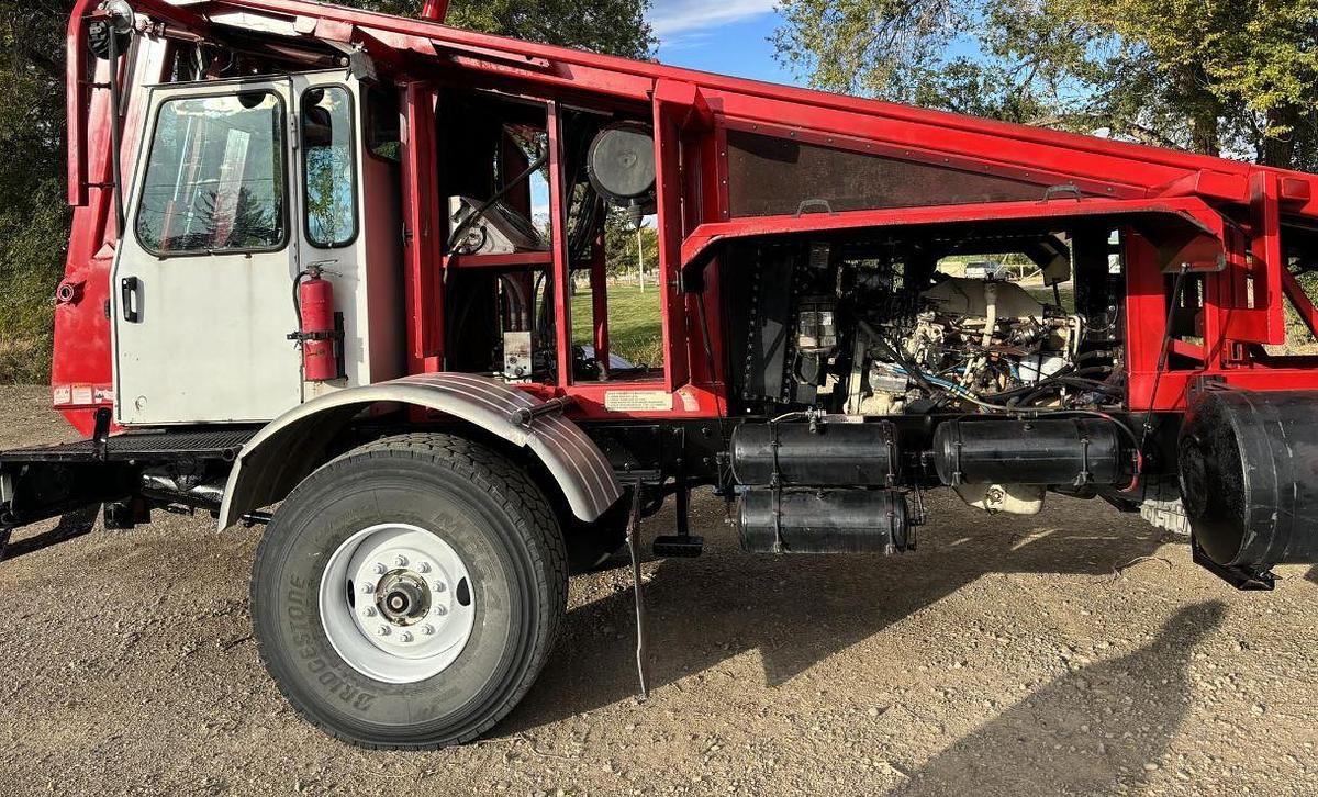 Used 2003 STINGER LTD 4400