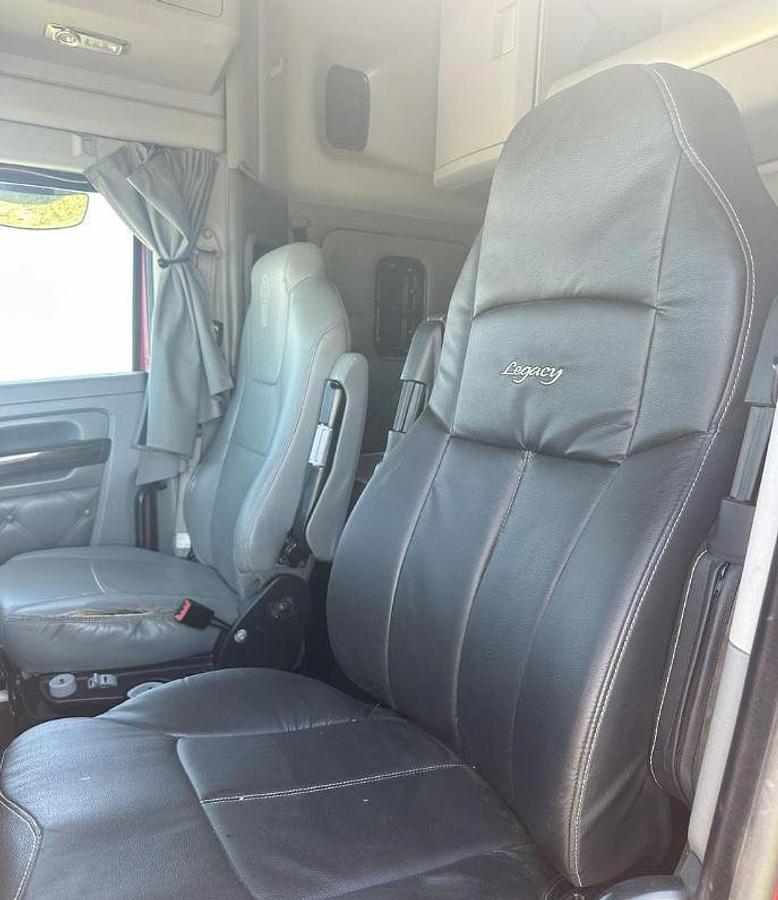 Used 2016 KENWORTH T880