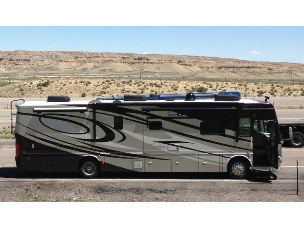 Used 2011 Tiffin Phaeton 40QKH