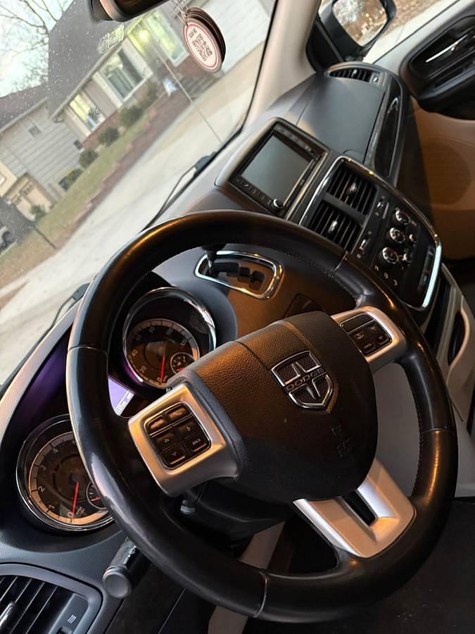 Used 2019 Dodge Grand Caravan Wheelchair Accessible