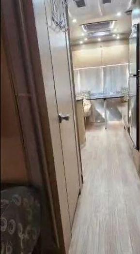 Used 2017 Airstream Flying Cloud 25FT