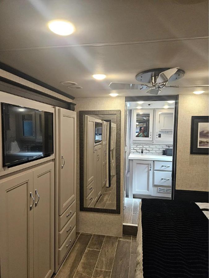 Used 2023 Thor Tuscany 45BX