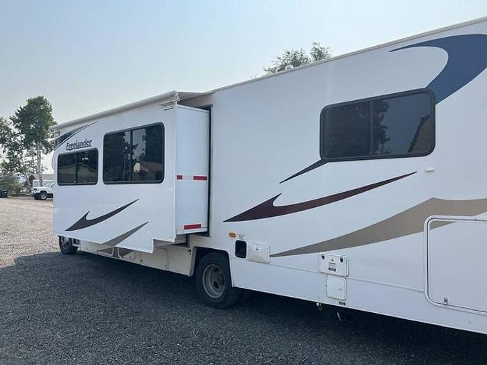 Used 2008 Coachmen Freelander 3150SS