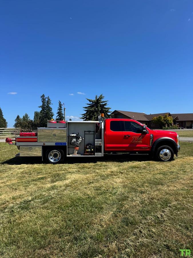 Used 2023 Ford F-450 4x4 Flatbed Truck